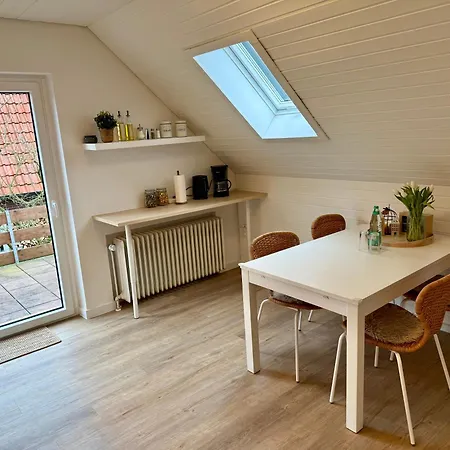 Zum Weissen Hahn Apartment *